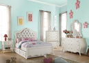 Edalene PU & Pearl White Full Bed