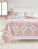 Avaleigh - Comforter Set