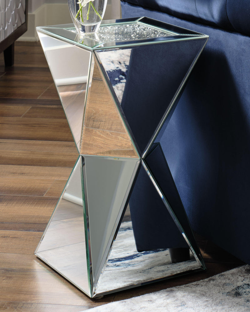 Gillrock - Accent Table