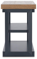 Landocken Table (Set of 3)