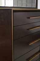 G223263 Dresser