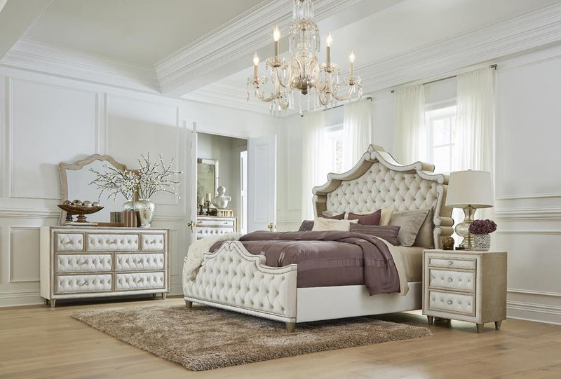 223521KE-S5 EASTERN KING BED 5 PC SET