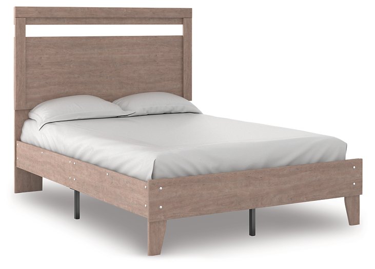 Flannia 5-Piece Bedroom Package