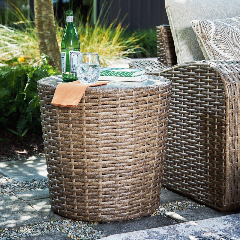 Sandy Bloom Outdoor End Table image