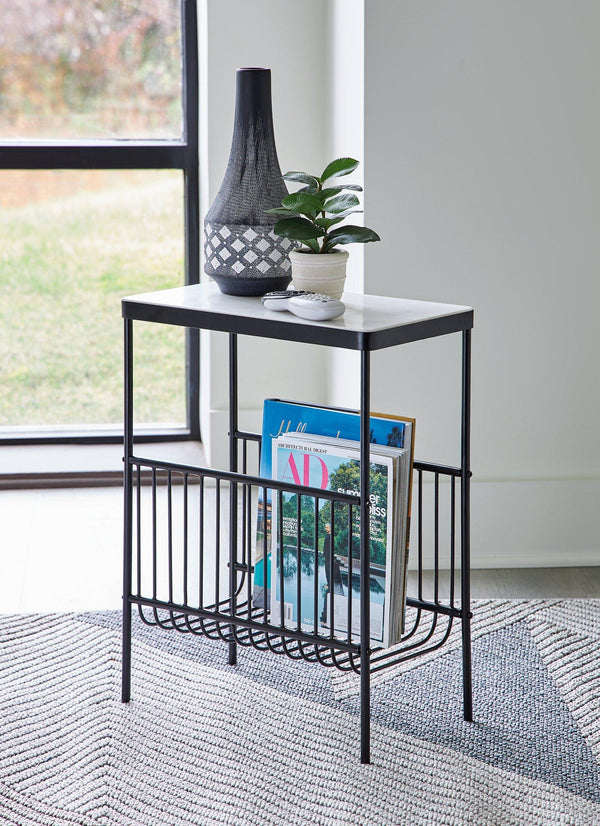 Issiamere Accent Table image
